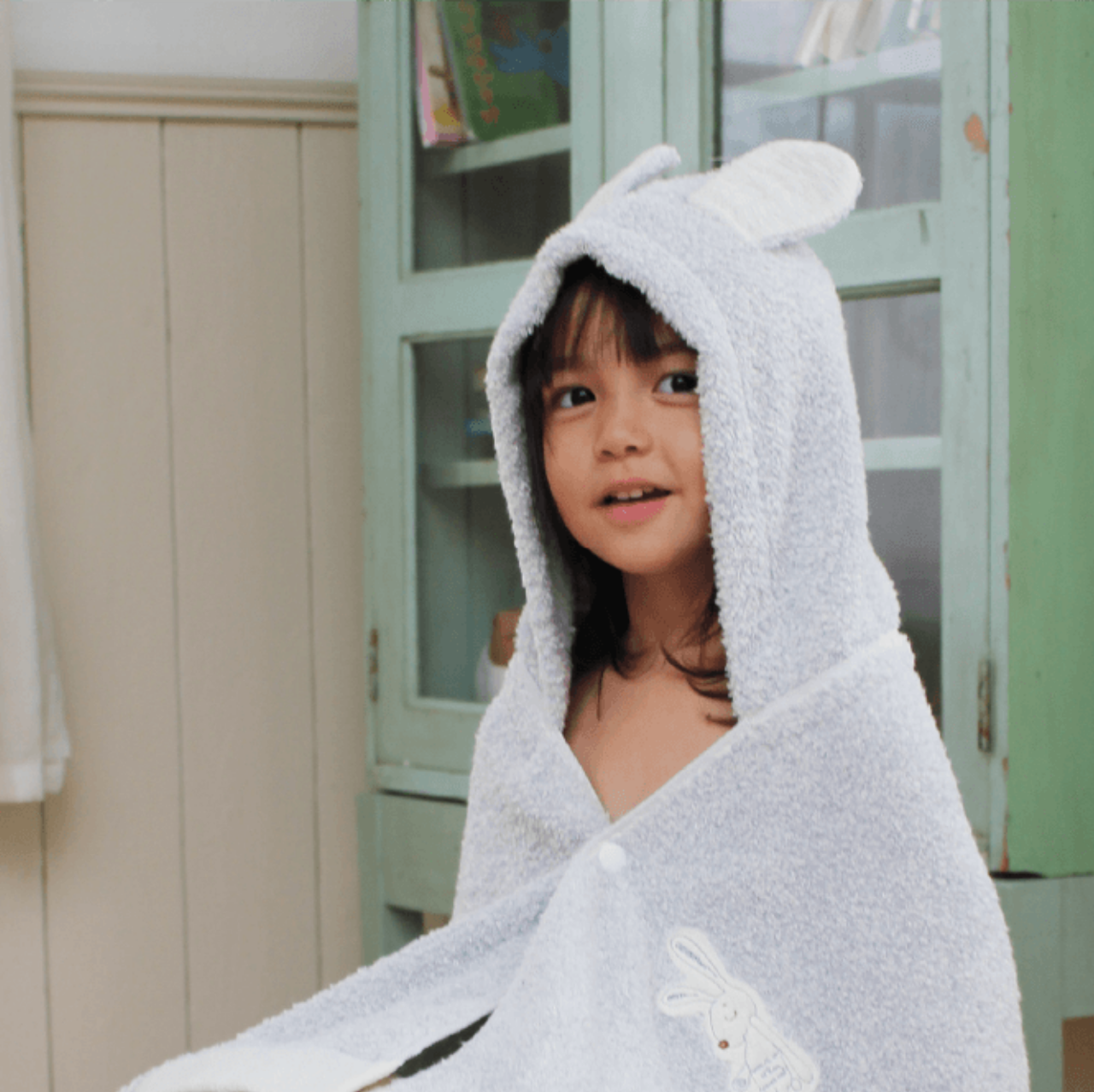 Bunny Themed Towel - Blue